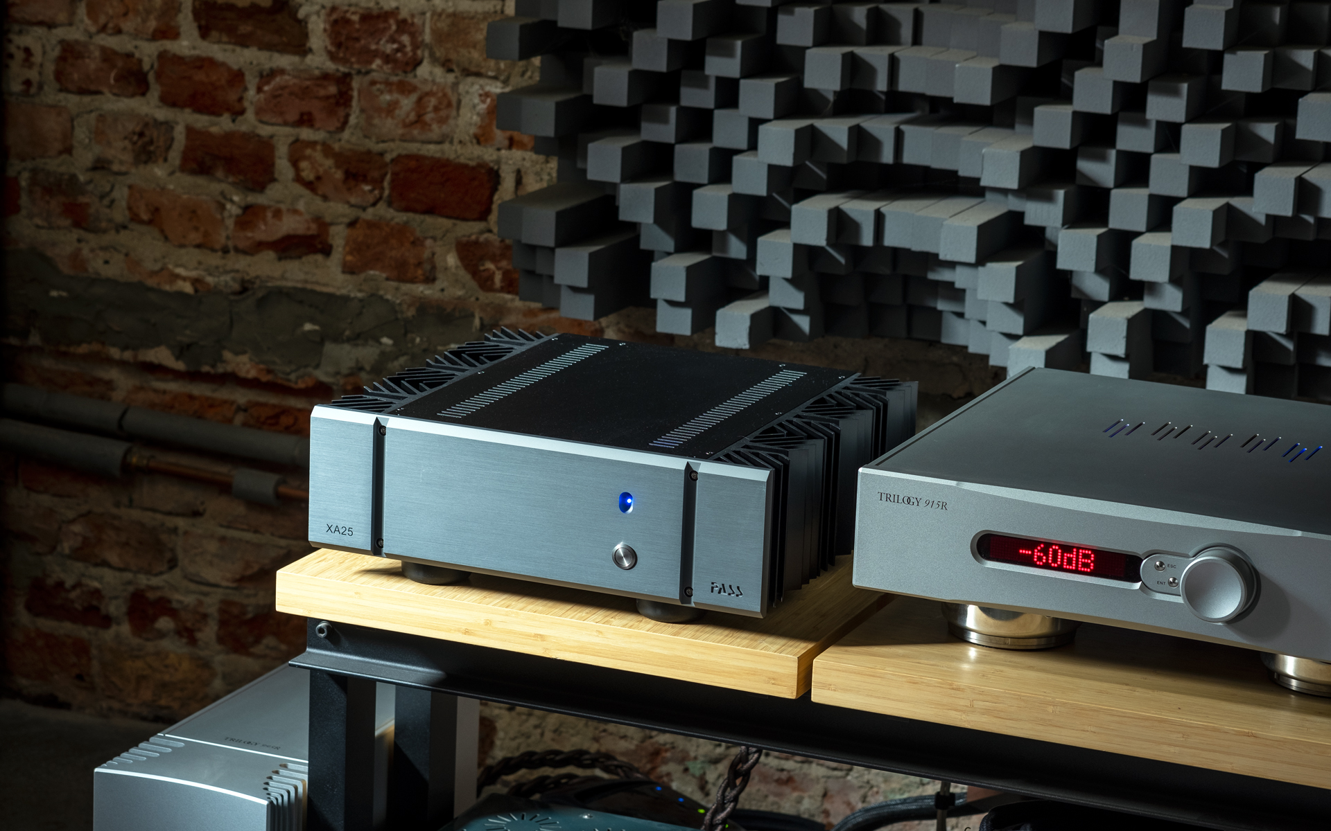 Pass Labs XA-25