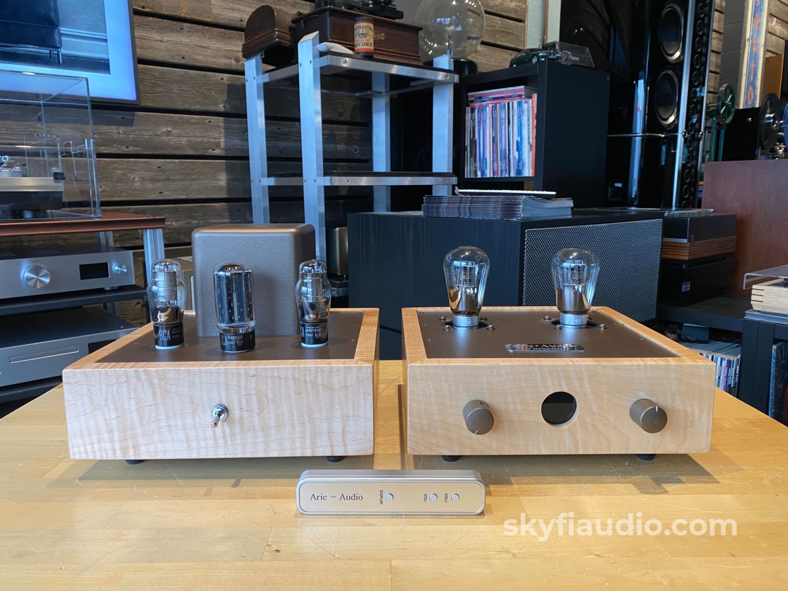 Aric Audio Motherlode II