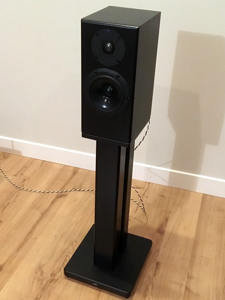 Skylan Manufacturing Ltd. Speaker Stands