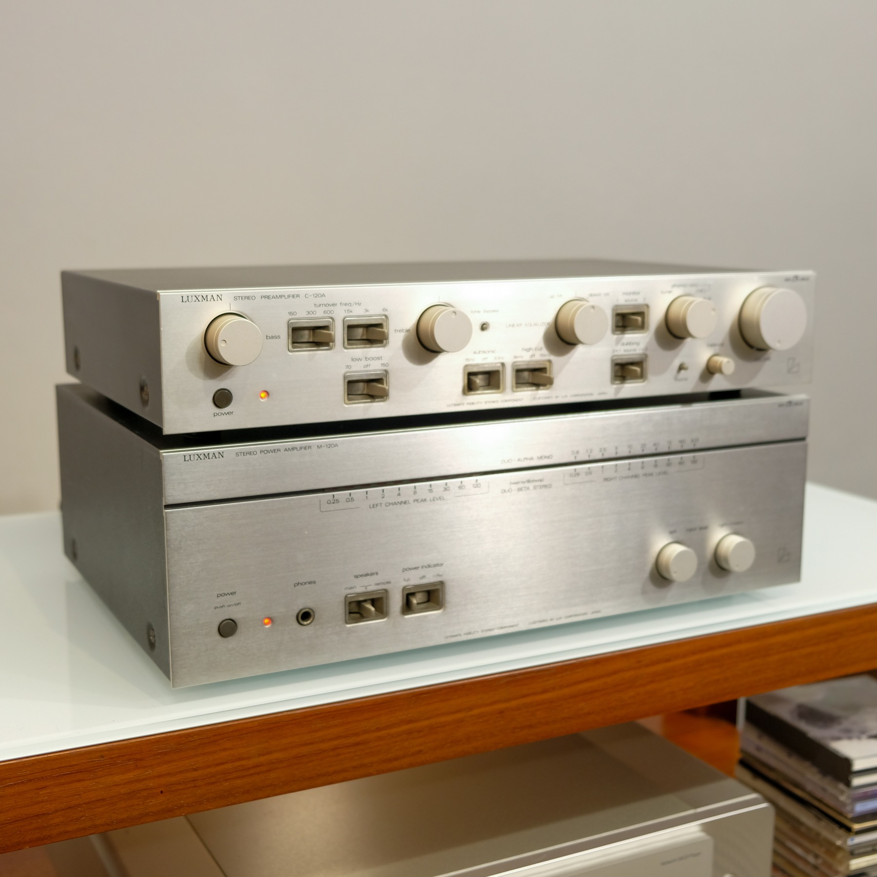 Luxman C-120A